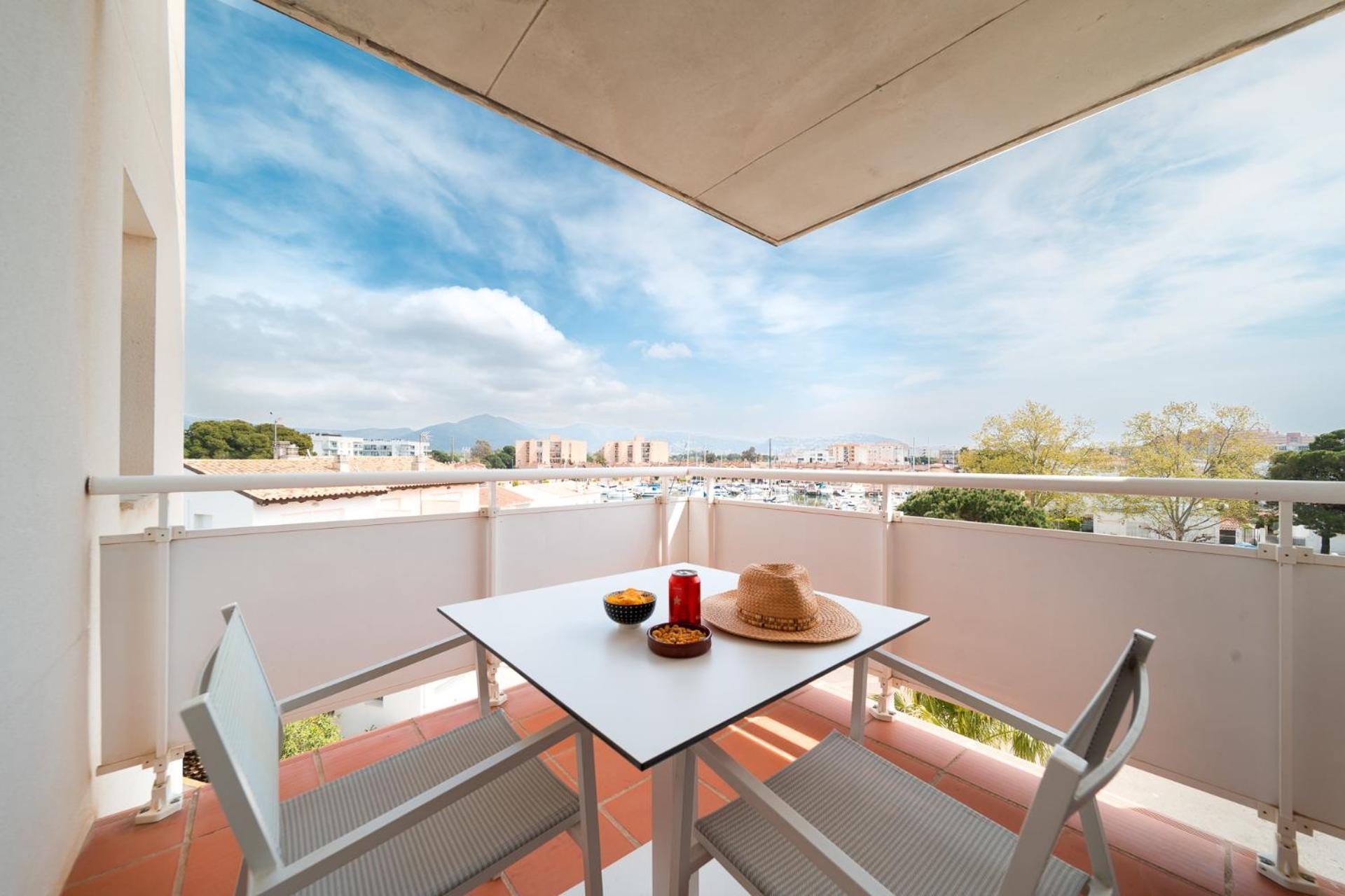 Vista Roses Mar - Apartamento Con Piscina エクステリア 写真